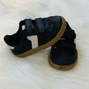 Wonder Nation Toddler Sneakers